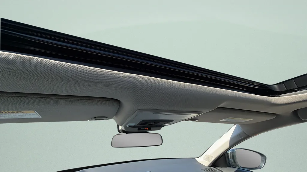 2025 Honda Accord SE - Photo 21