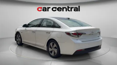 Another view of 2017 Hyundai Sonata Hybrid Limited for sale in Wallingford, CT at Car Central Wallingford