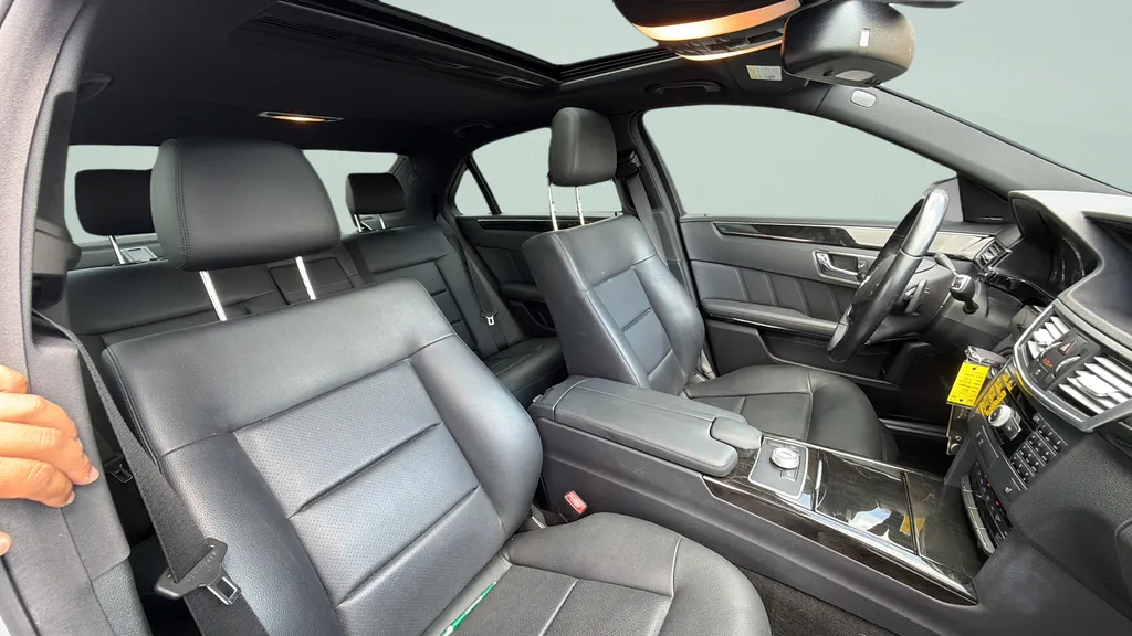 2010 Mercedes-Benz E-Class E350 Luxury - Photo 30