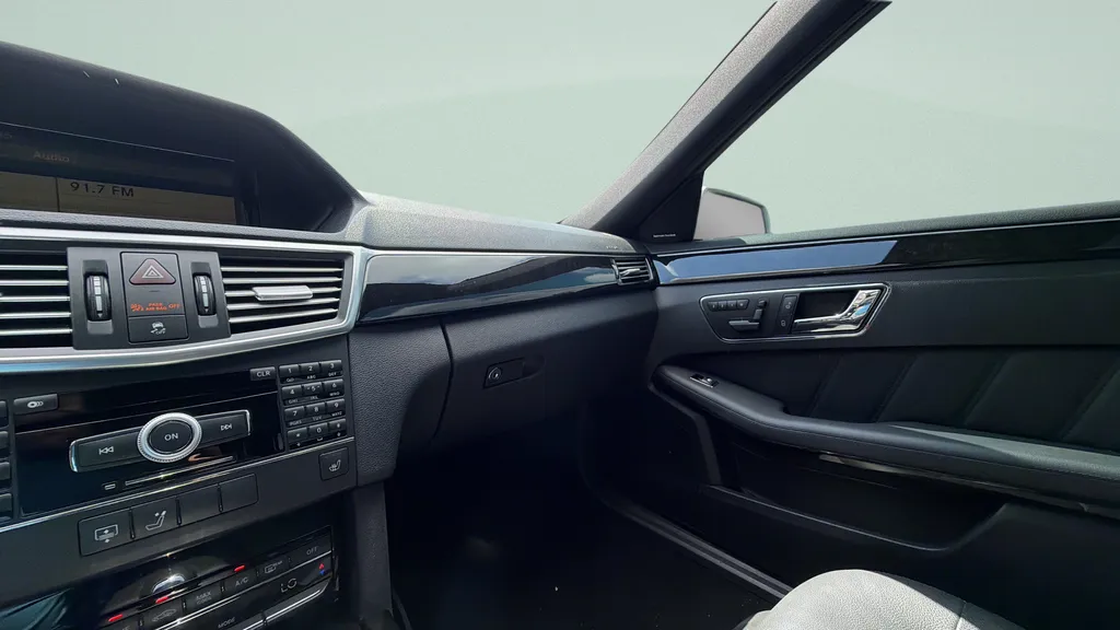 2010 Mercedes-Benz E-Class E350 Luxury - Photo 15