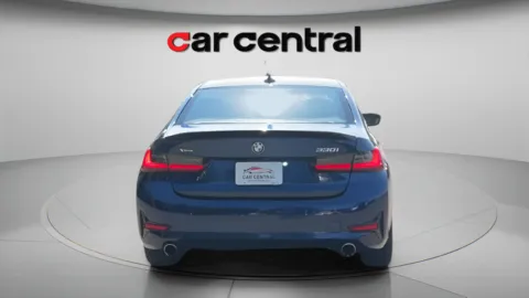 More photos of 2020 BMW 3 Series 330i xDrive at Car Central Wallingford, CT