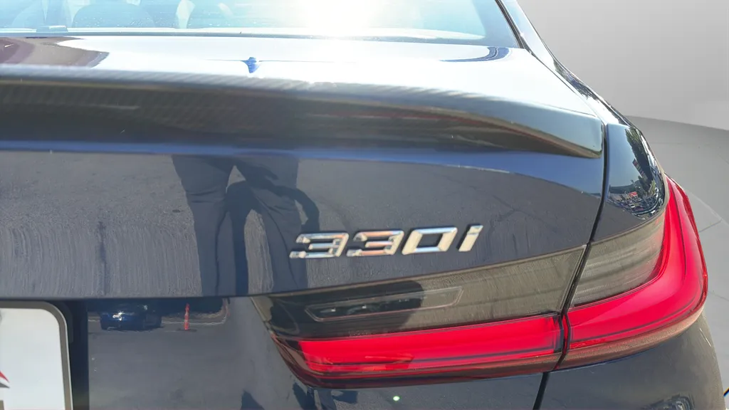 2020 BMW 3 Series 330i - Photo 36