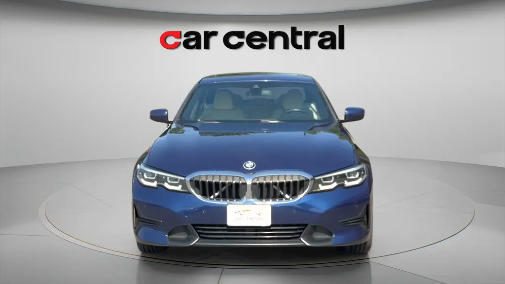 2020 BMW 3 Series 330i - Photo 8