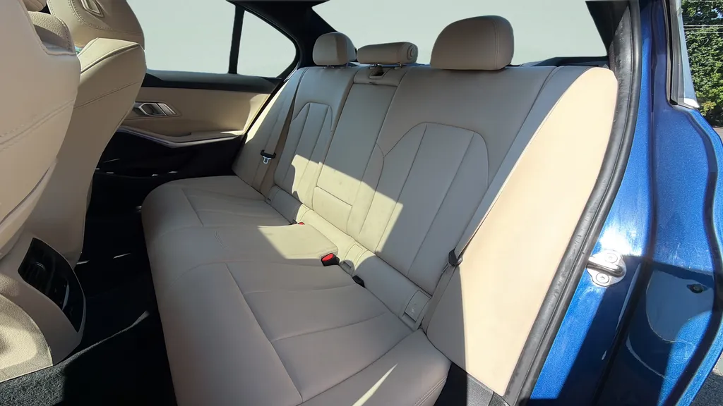 2020 BMW 3 Series 330i - Photo 26
