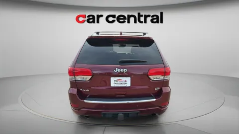 More photos of 2017 Jeep Grand Cherokee Overland at Car Central Wallingford, CT