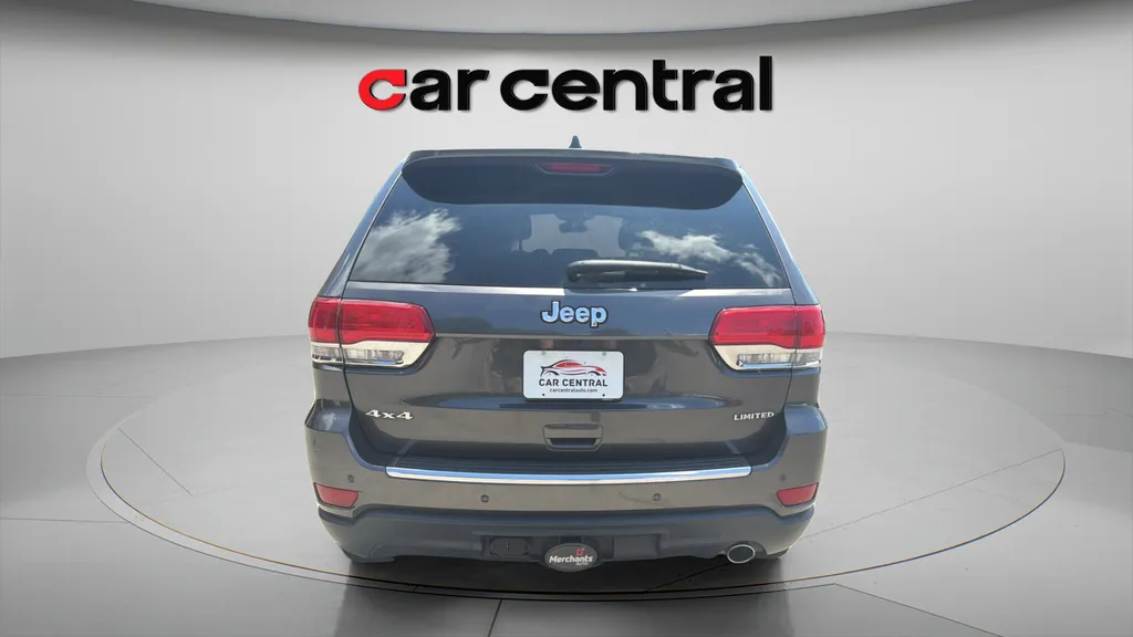 More photos of 2019 Jeep Grand Cherokee Limited at Car Central Wallingford, CT