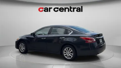 Another view of 2013 Nissan Altima 2.5 S for sale in Wallingford, CT at Car Central Wallingford