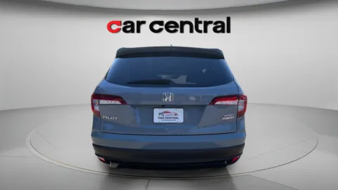 More photos of 2022 Honda Pilot Sport at Car Central Wallingford, CT