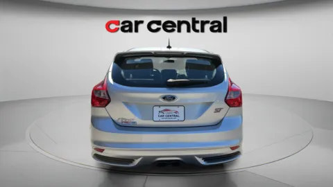 More photos of 2014 Ford Focus ST at Car Central Wallingford, CT
