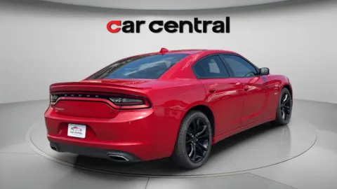 More photos of 2015 Dodge Charger R/T at Car Central Wallingford, CT