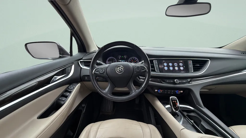 2018 Buick Enclave Essence - Photo 11