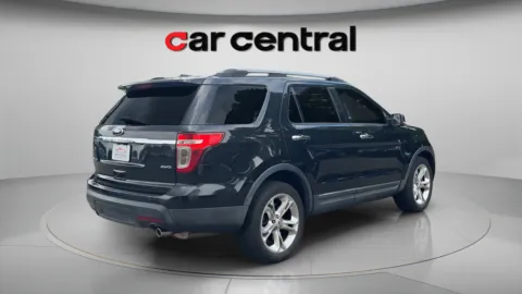 More photos of 2013 Ford Explorer Limited at Car Central Wallingford, CT