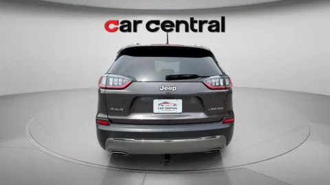 More photos of 2019 Jeep Cherokee Limited at Car Central Wallingford, CT
