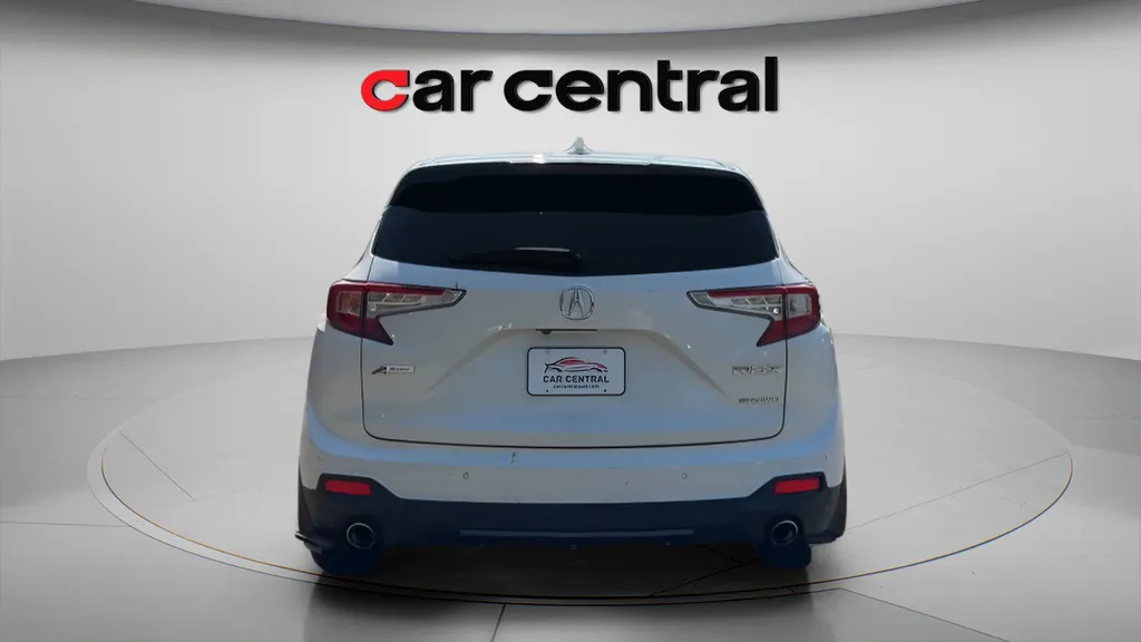 More photos of 2021 Acura RDX Technology Package at Car Central Wallingford, CT