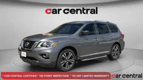 Gray 2017 Nissan Pathfinder Platinum for sale in Wallingford, CT
