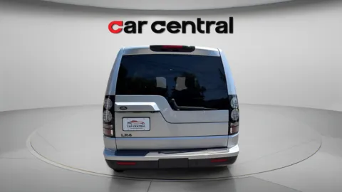 More photos of 2016 Land Rover LR4 HSE at Car Central Wallingford, CT