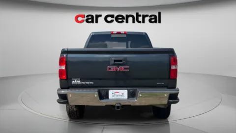 More photos of 2017 GMC Sierra 1500 SLE at Car Central Wallingford, CT