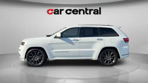 Photos of 2021 Jeep Grand Cherokee Overland for sale in Wallingford, CT at Car Central Wallingford