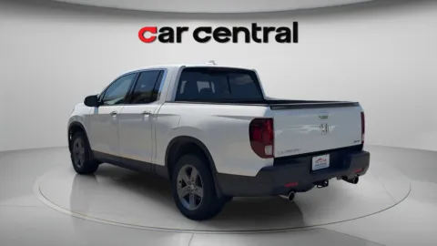 Another view of 2021 Honda Ridgeline RTL-E for sale in Wallingford, CT at Car Central Wallingford