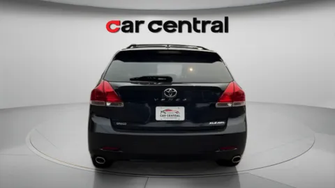 More photos of 2015 Toyota Venza XLE at Car Central Wallingford, CT