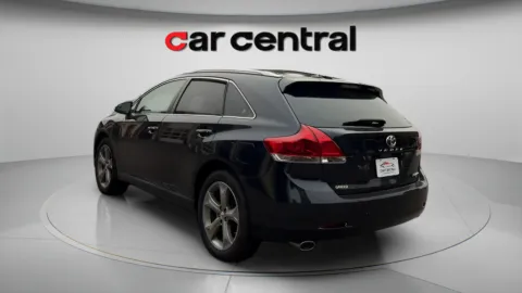 Another view of 2015 Toyota Venza XLE for sale in Wallingford, CT at Car Central Wallingford