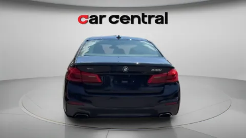 More photos of 2018 BMW 5 Series 530i xDrive at Car Central Wallingford, CT