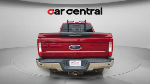More photos of 2017 Ford F-350SD Lariat at Car Central Wallingford, CT