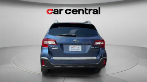 More photos of 2019 Subaru Outback 2.5i at Car Central Wallingford, CT