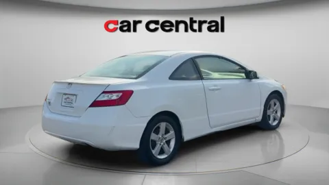 More photos of 2007 Honda Civic EX at Car Central Wallingford, CT