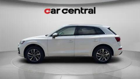 Photos of 2021 Audi Q5 45 Premium for sale in Wallingford, CT at Car Central Wallingford