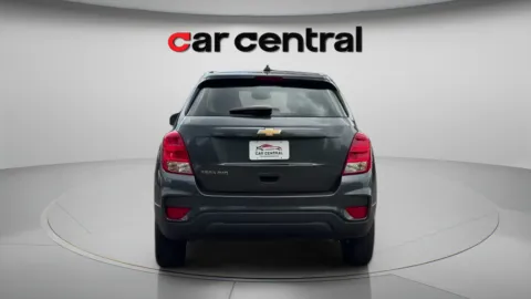 More photos of 2019 Chevrolet Trax LS at Car Central Wallingford, CT