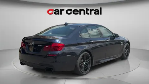 More photos of 2016 BMW 5 Series 550i xDrive at Car Central Wallingford, CT