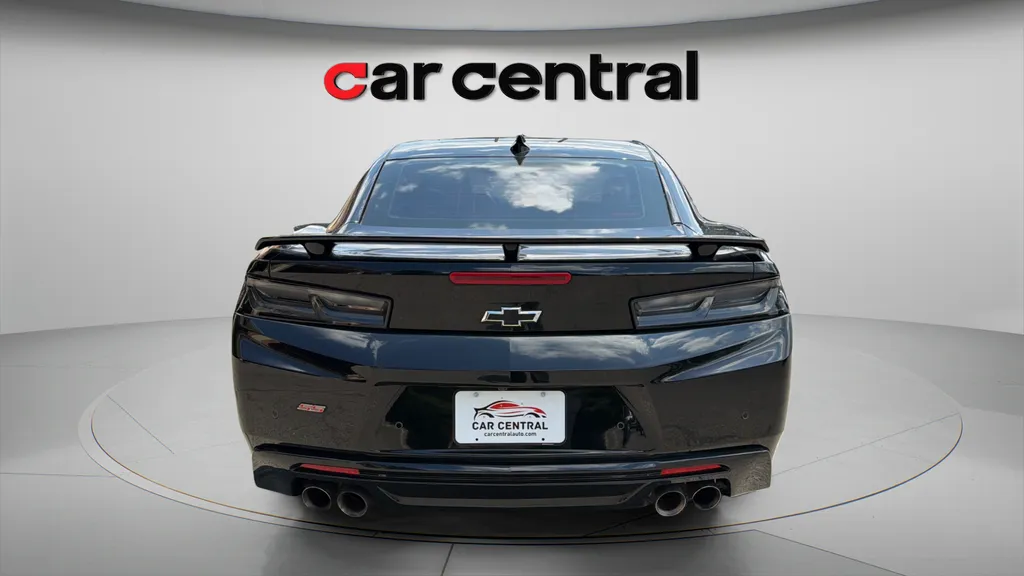 More photos of 2017 Chevrolet Camaro SS at Car Central Wallingford, CT