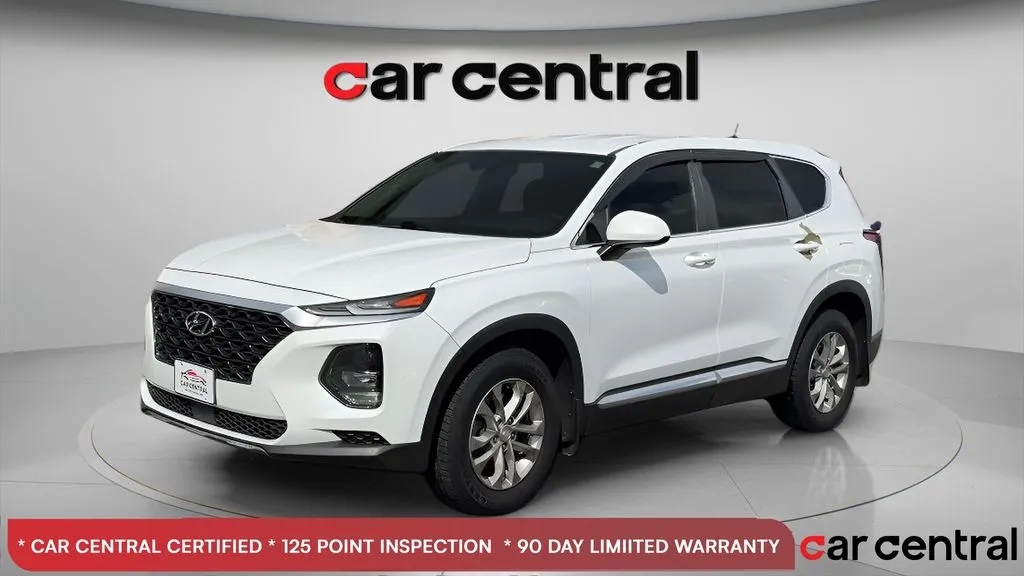 White 2019 Hyundai Santa Fe SE for sale in Wallingford, CT