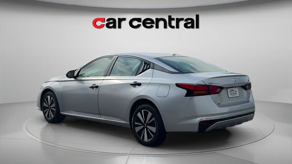 Another view of 2021 Nissan Altima 2.5 SV for sale in Wallingford, CT at Car Central Wallingford