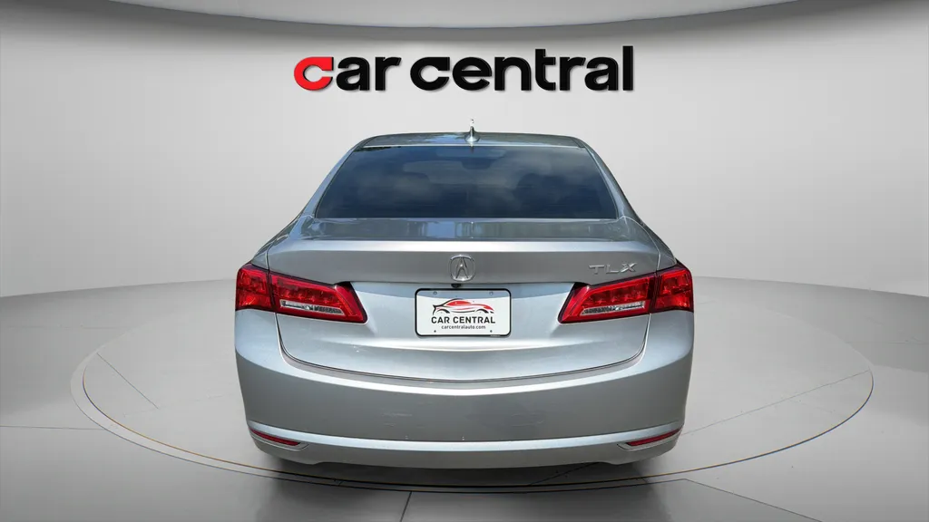 More photos of 2020 Acura TLX 2.4L at Car Central Wallingford, CT