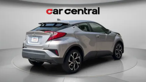 More photos of 2019 Toyota C-HR XLE at Car Central Wallingford, CT