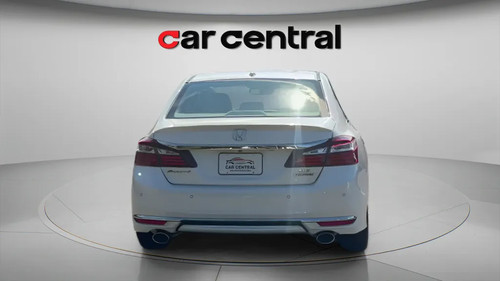 More photos of 2017 Honda Accord Touring at Car Central Wallingford, CT