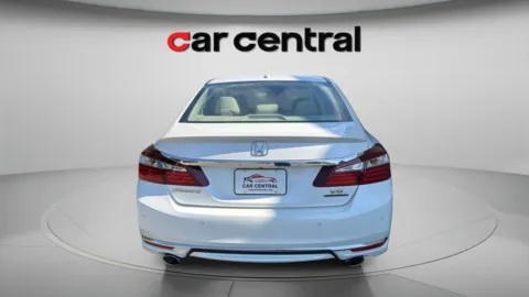 More photos of 2017 Honda Accord Touring at Car Central Wallingford, CT