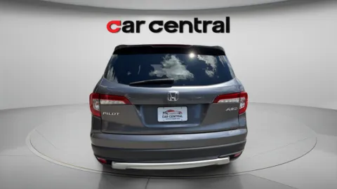 More photos of 2019 Honda Pilot EX-L at Car Central Wallingford, CT