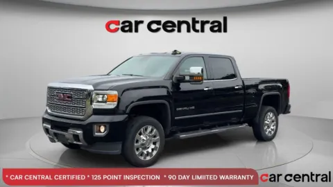 Black 2019 GMC Sierra 2500 HD Denali for sale in Wallingford, CT