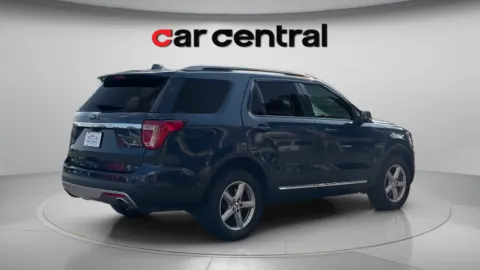 More photos of 2017 Ford Explorer XLT at Car Central Wallingford, CT