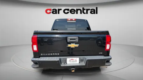 More photos of 2018 Chevrolet Silverado 1500 LTZ at Car Central Wallingford, CT
