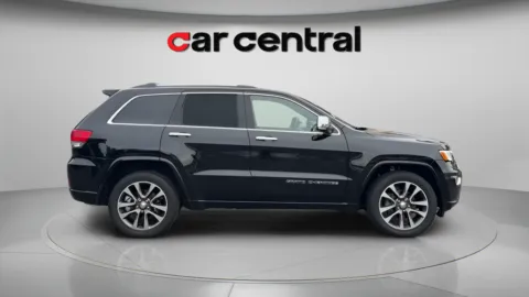 More photos of 2018 Jeep Grand Cherokee Overland at Car Central Wallingford, CT