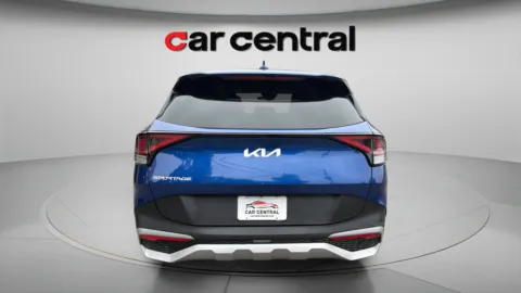 More photos of 2023 Kia Sportage EX at Car Central Wallingford, CT