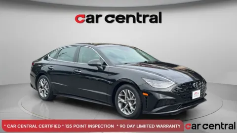 Black 2023 Hyundai Sonata SEL for sale in Wallingford, CT