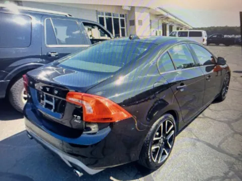 More photos of 2017 Volvo S60 T5 Dynamic at Car Central Wallingford, CT