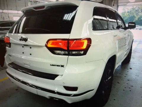 More photos of 2021 Jeep Grand Cherokee Limited X at Car Central Wallingford, CT