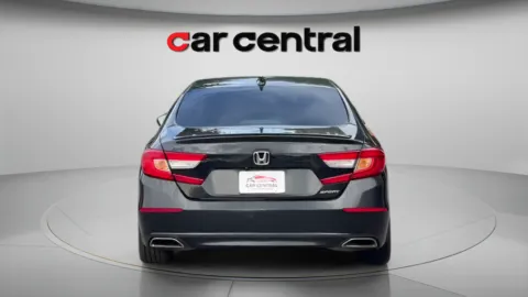 More photos of 2020 Honda Accord Sport at Car Central Wallingford, CT