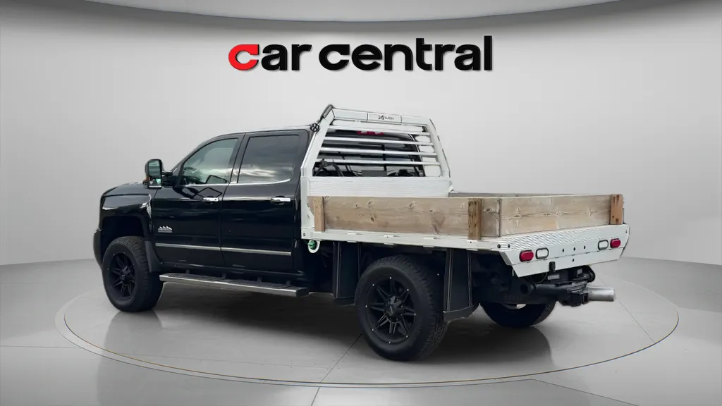 Another view of 2018 Chevrolet Silverado 2500 HD High Country for sale in Wallingford, CT at Car Central Wallingford
